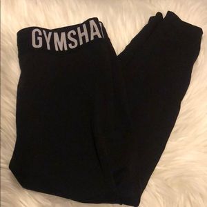 black small fit gymshark leggings